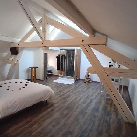Soulosse-sous-Saint-Elophe Jacuzzi, Arcade Et Repas Compris B&B 외부 사진